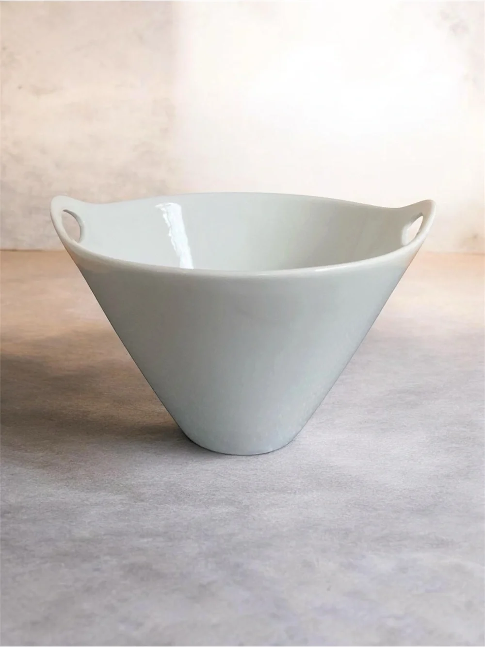 Crate & Barrel Kai White Porcelain Serving Bowl Modern Scandinavian Handles